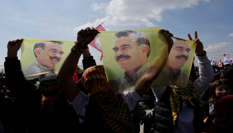أوجلان يعلن موقفا تاريخيا حول السلام مع تركيا